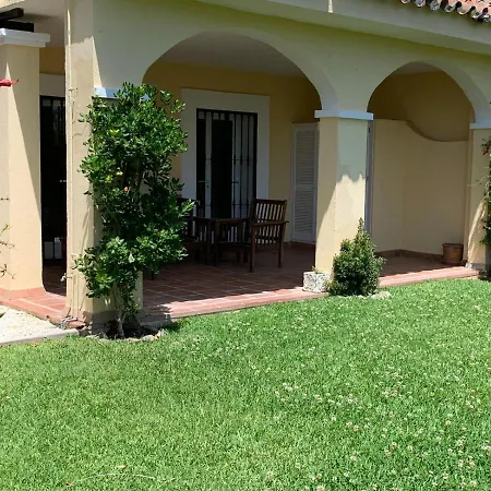 Garden Golf View Apartment